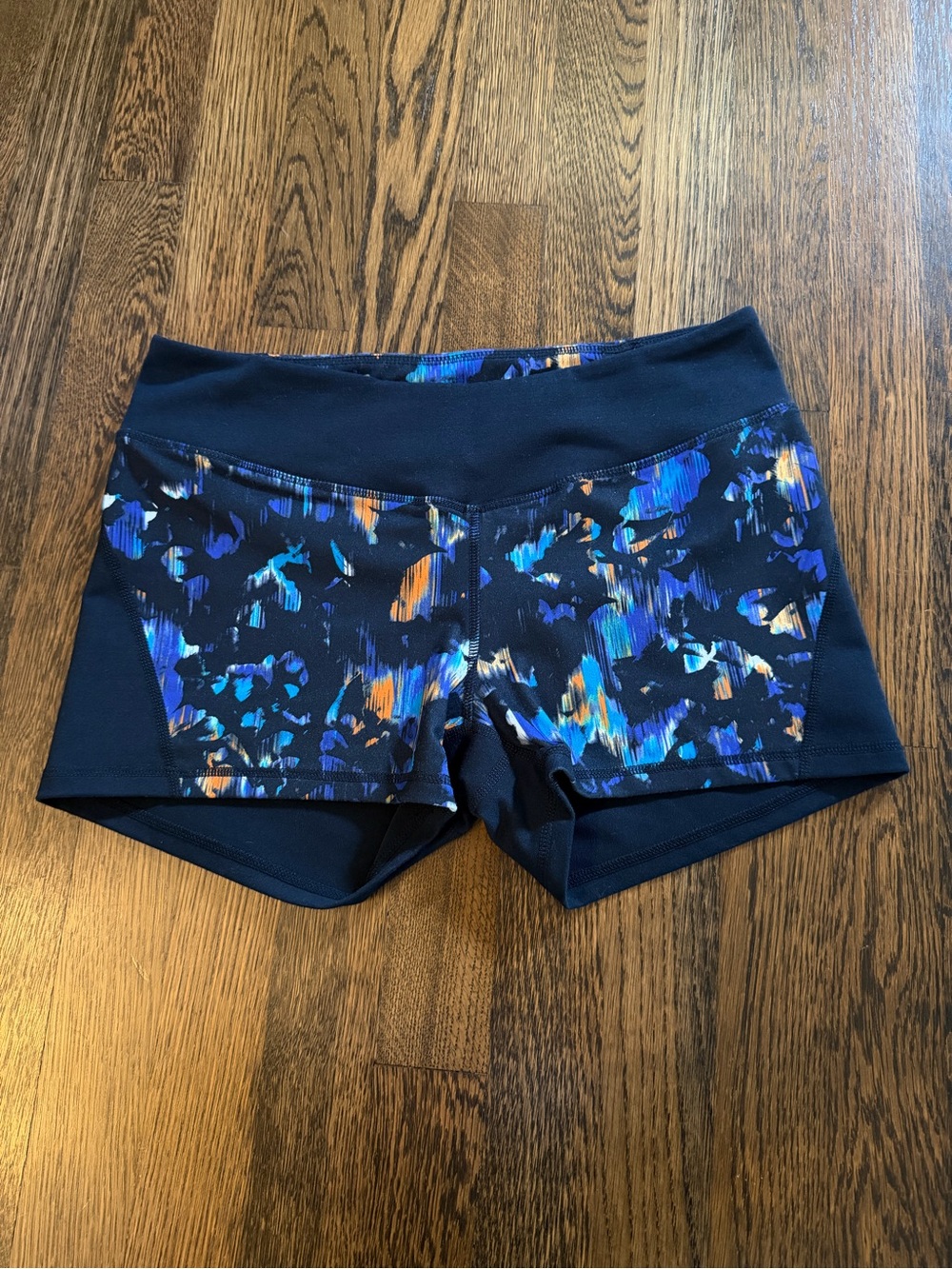 Zella from Nordstrom navy print 3” inseam bike shorts
